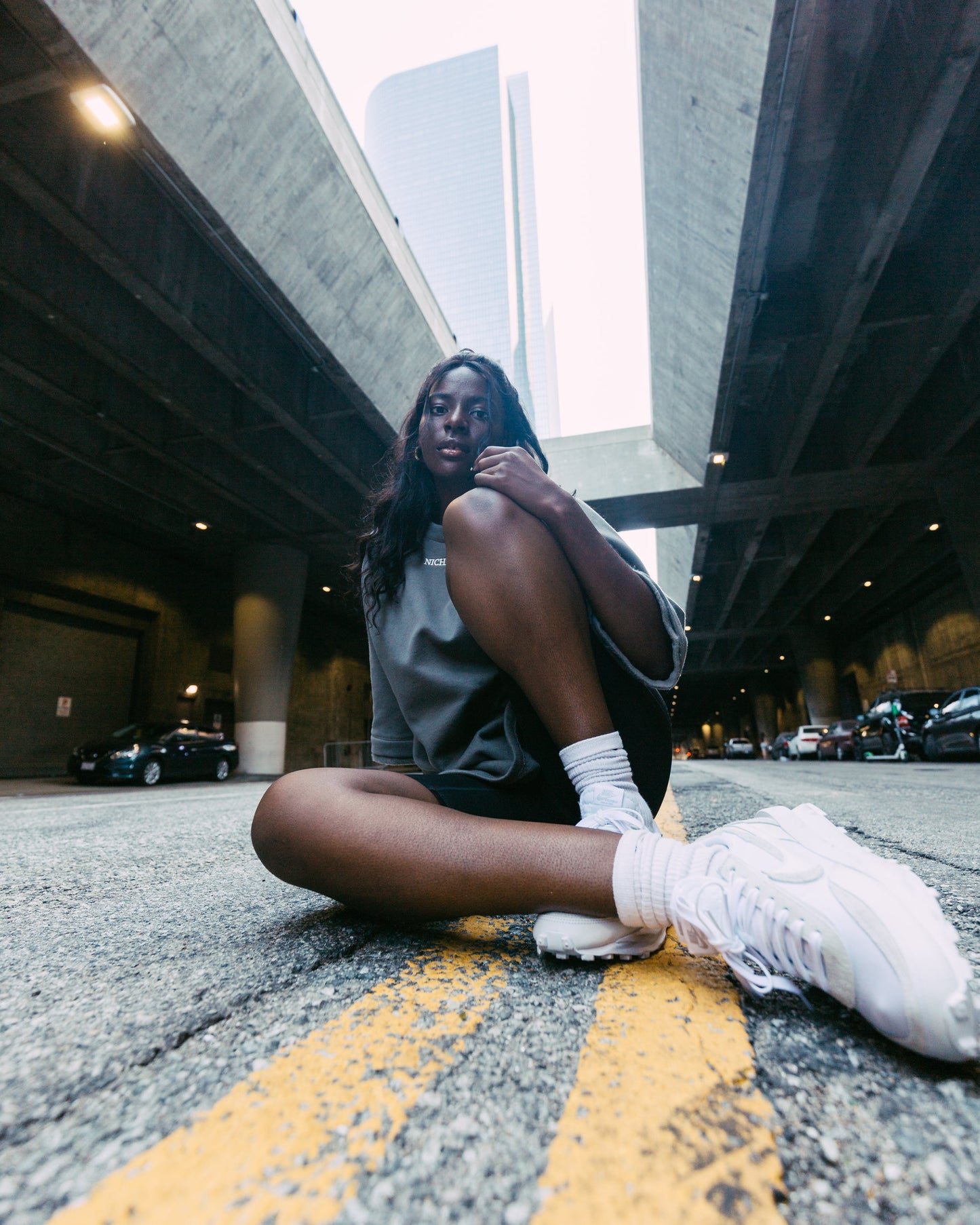 WILSHIRE BLVD.